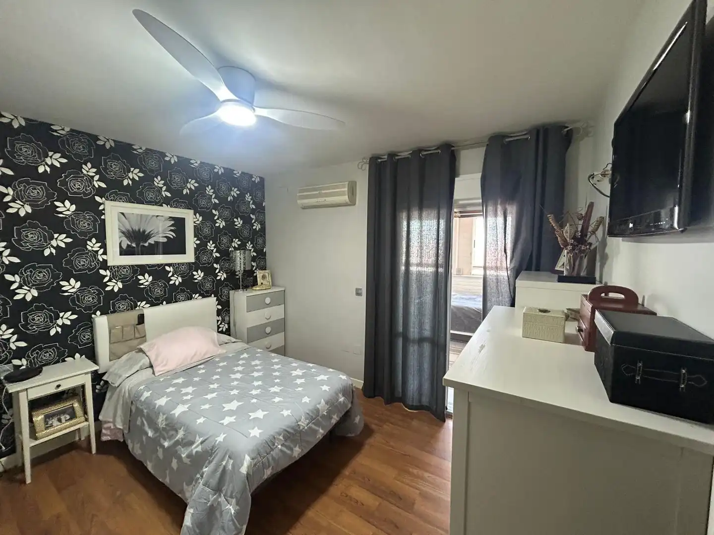 Habitación de Casa adosada en venta en Antequera con Aire acondicionado, Calefacción y Terraza