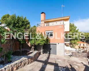 Exterior view of House or chalet for sale in Riudecanyes  with Air Conditioner, Terrace and Swimming Pool