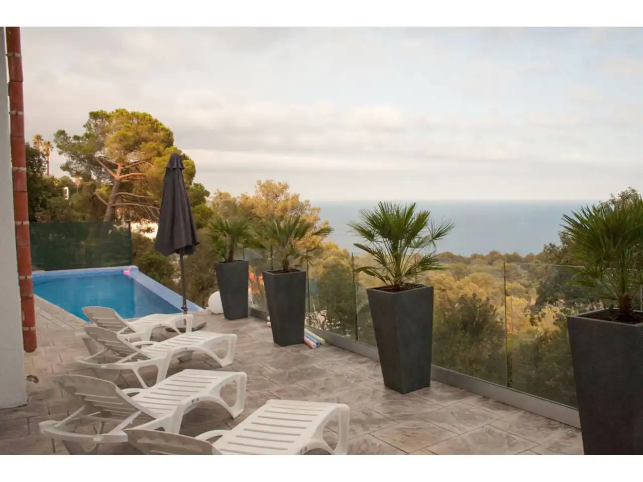 Terrassa de Casa o xalet en venda en Blanes amb Aire condicionat, Calefacció i Jardí privat