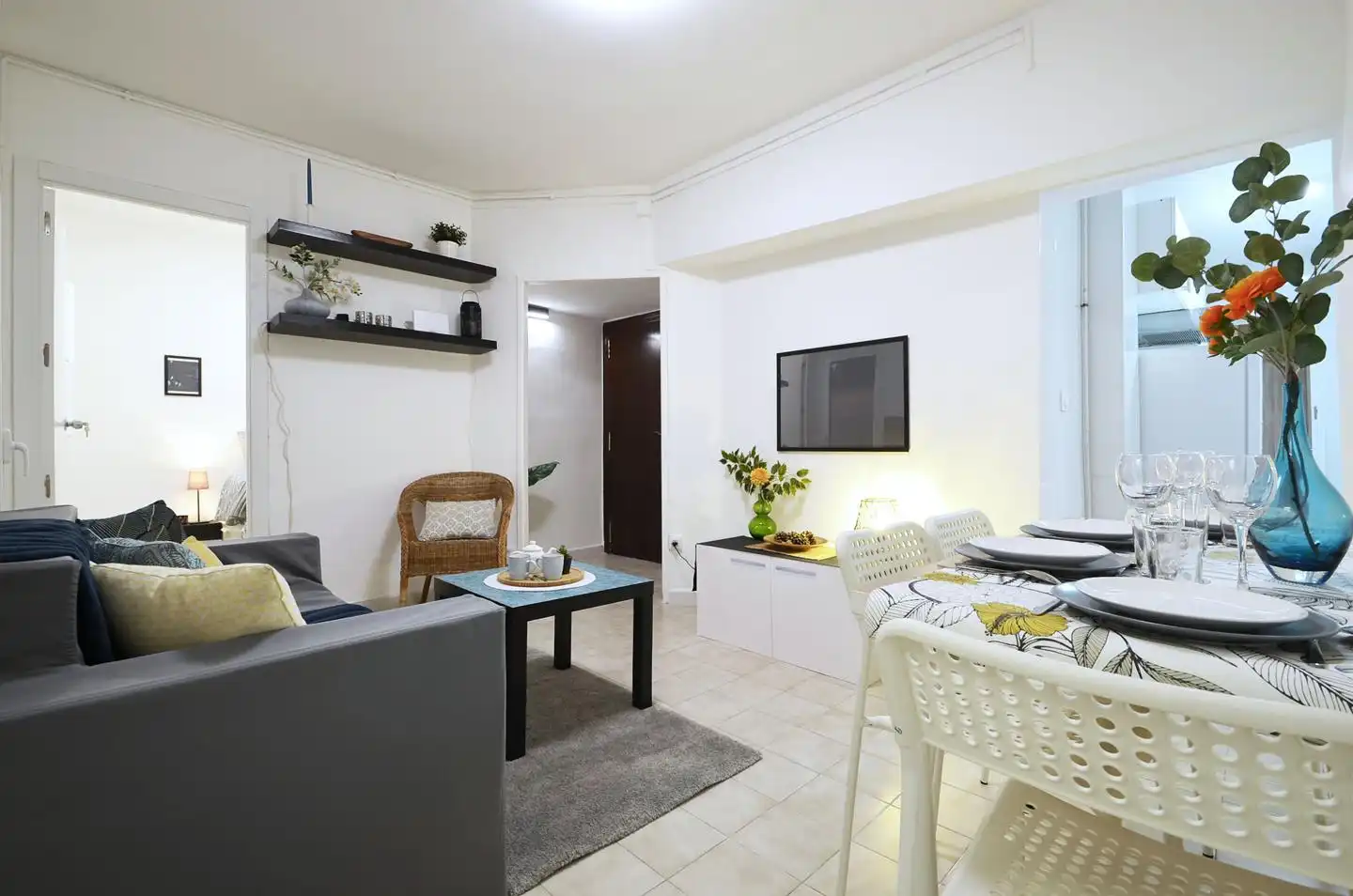 Living room of Ground floor for sale in Barcelona  with Alarm