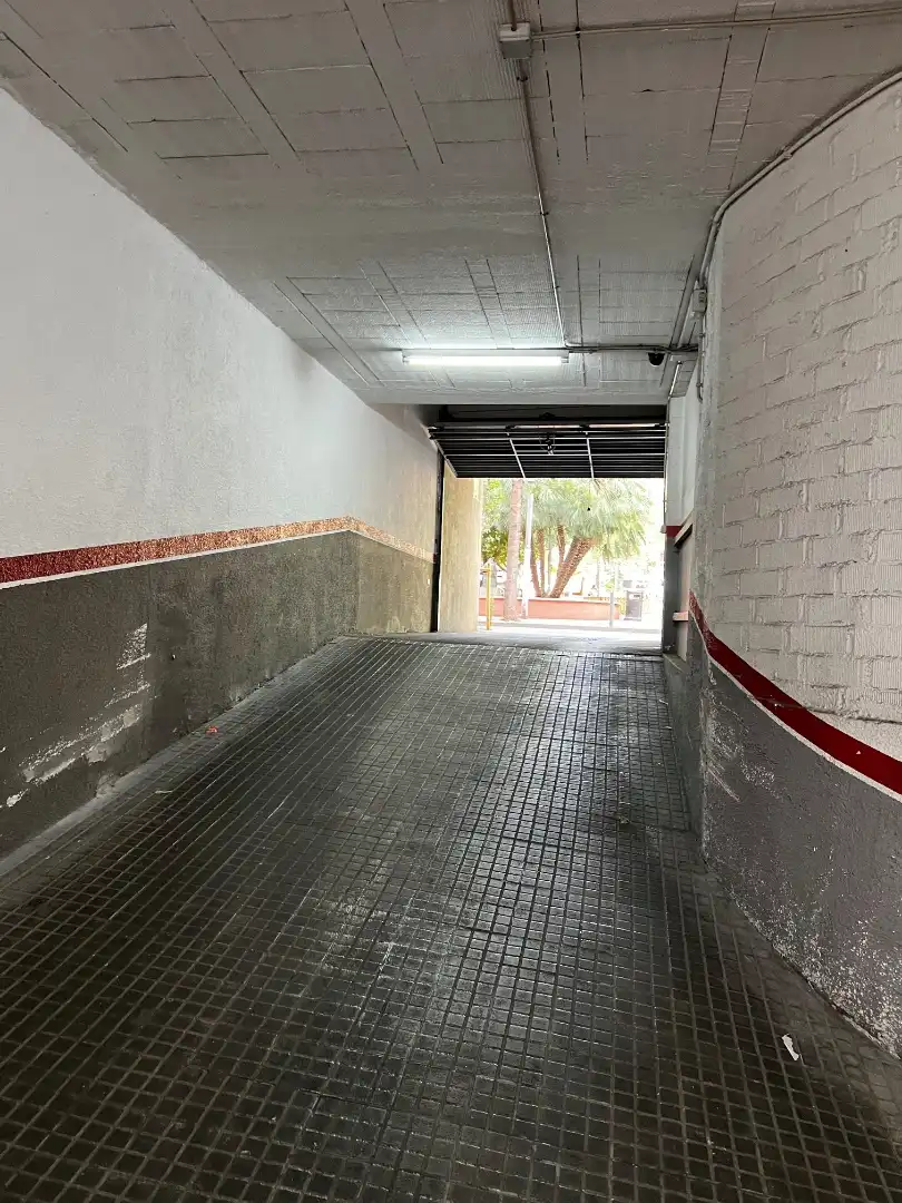 Aparcament de Garatge en venda en L'Hospitalet de Llobregat