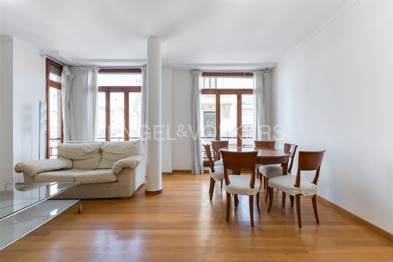 Living room of Apartment to rent in  Valencia Capital  with Air Conditioner, Heating and Parquet flooring