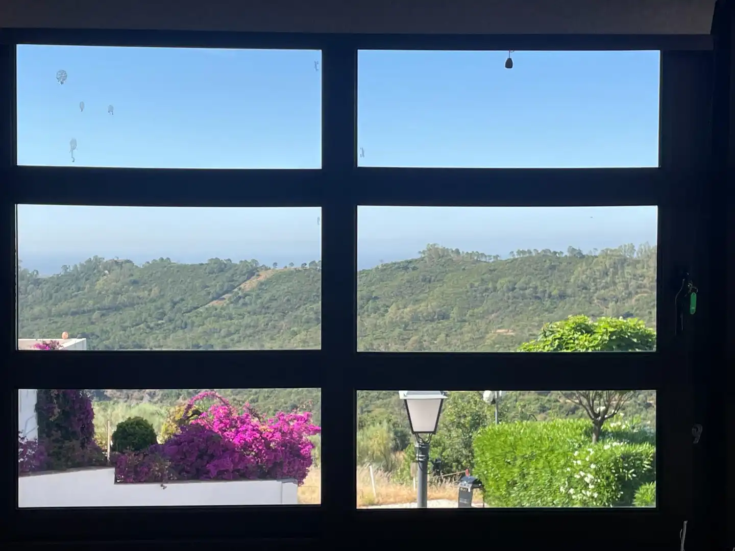 Vista exterior de Casa adosada en venta en Benahavís con Aire acondicionado, Jardín privado y Terraza