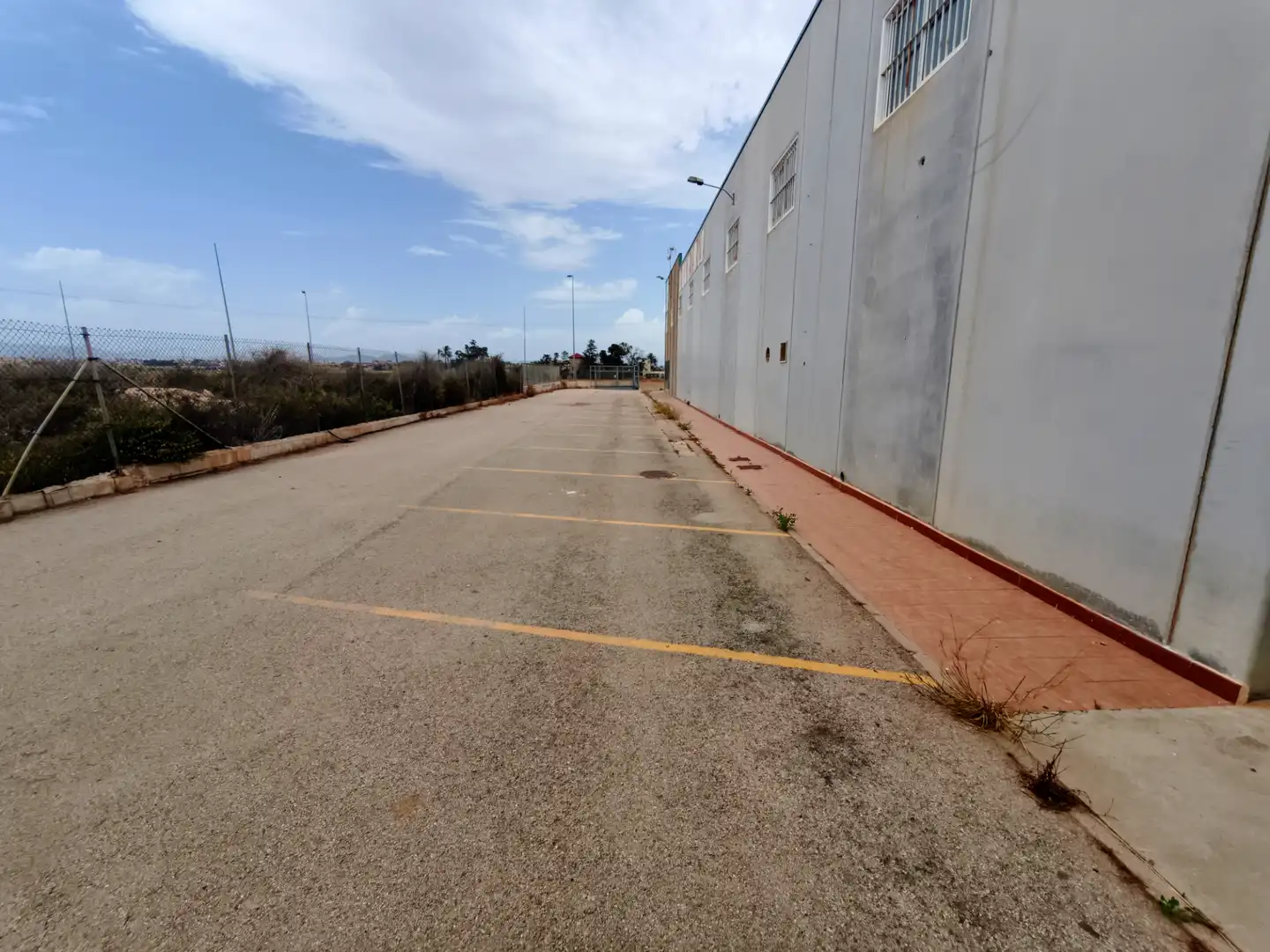 Fabrikhallen zur Miete in Pasaje Ceramica S. Jose, 11, Barrio de Peral - San Félix
