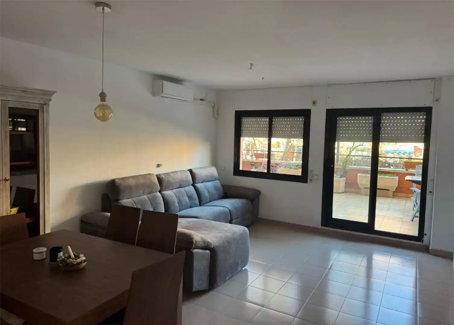 Sala d'estar de Pis en venda en  Tarragona Capital amb Aire condicionat i Balcó