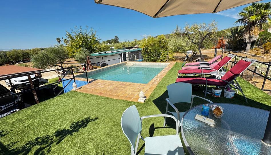 Foto 1 de Casa o xalet en venda a Camino Zarzaluenga, Lora del Río, Sevilla