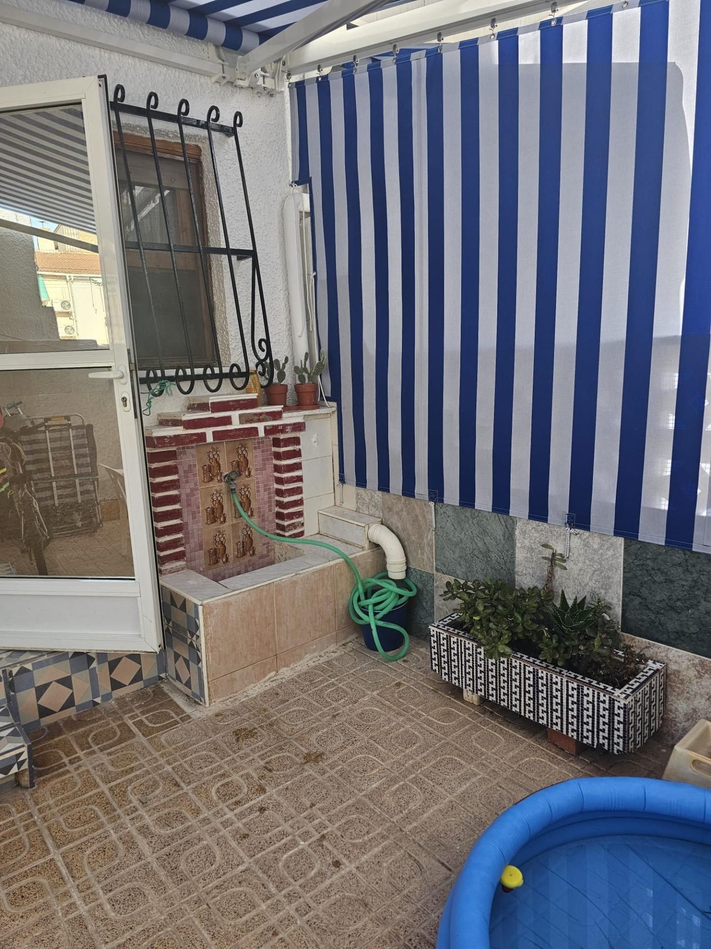 Vista exterior de Dúplex de lloguer en Santa Pola amb Terrassa i Balcó