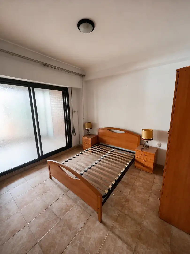 Habitación de Piso en venta en Valencia con Terraza, Trastero y Amueblado