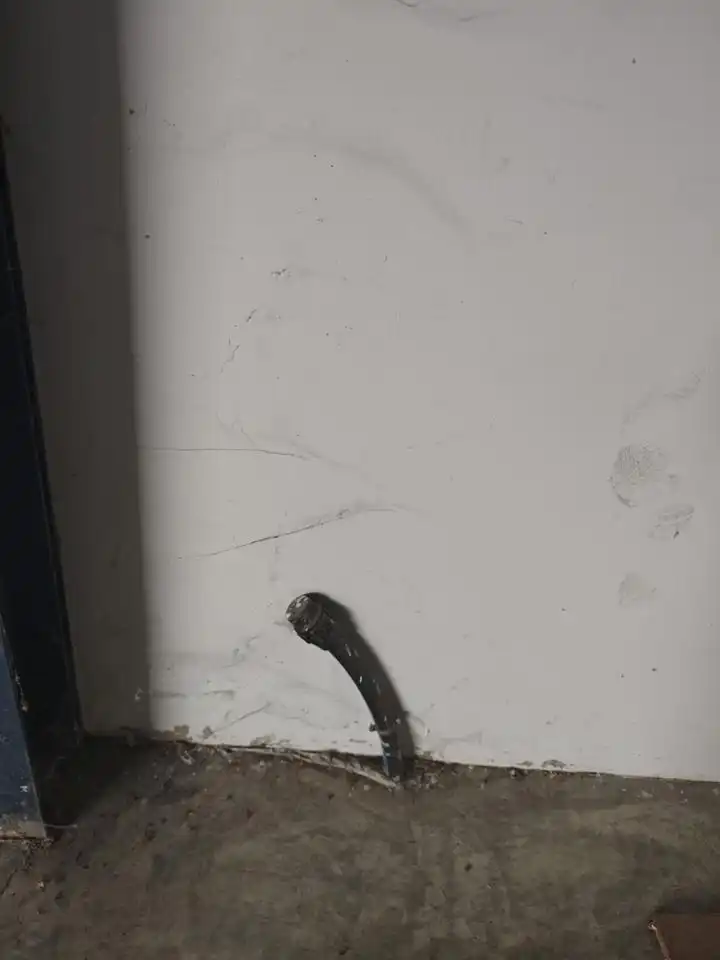 Dormitori de Nau industrial de lloguer en Plasencia