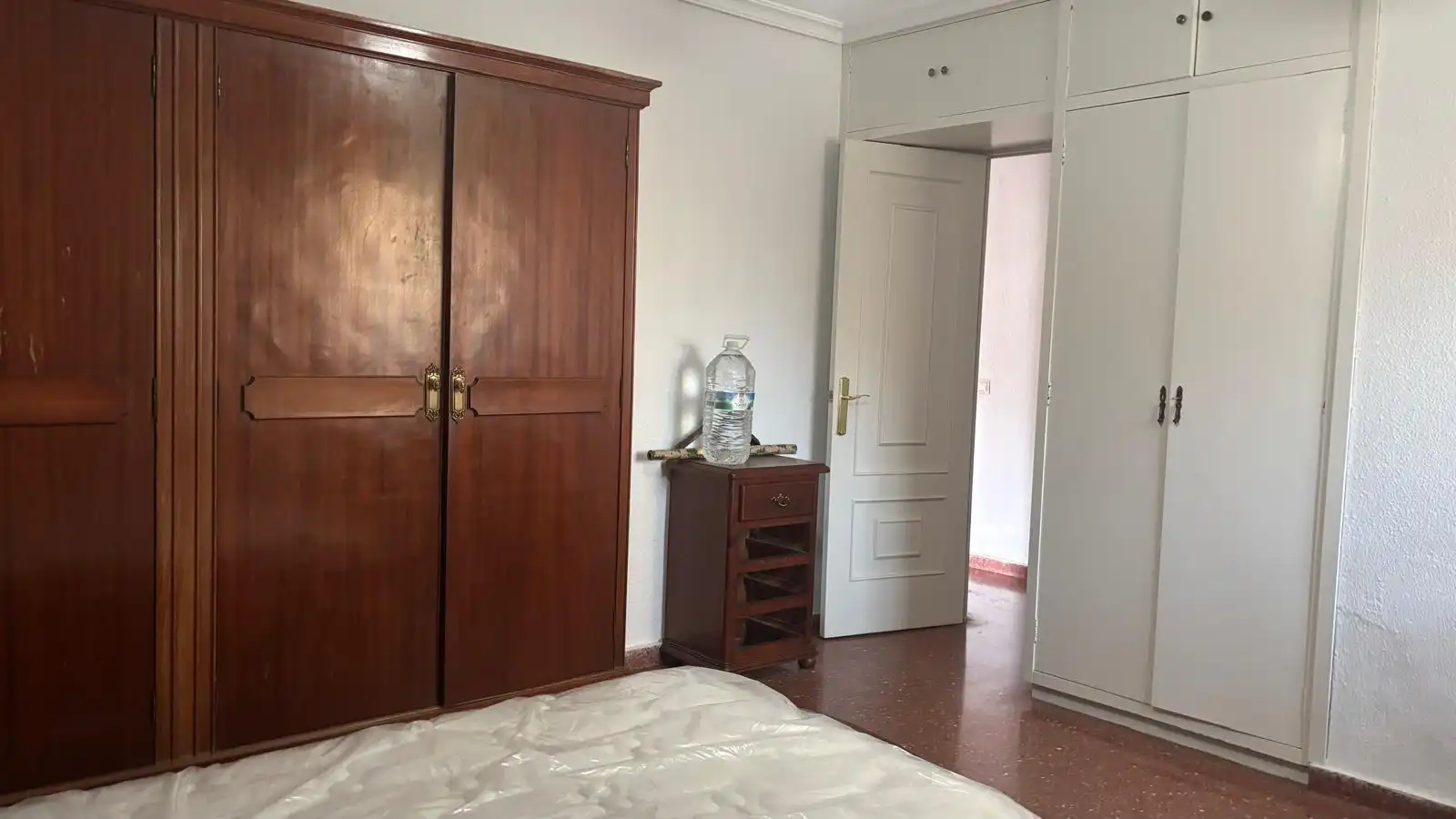 Bedroom of Flat for sale in Sevilla  with Air Conditioner, Private garden and Furnished