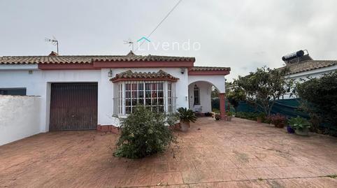 Foto 2 de Casa o chalet en venta en Bisbita, Los Gallos, Chiclana de la Frontera