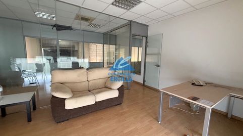 Foto 4 von Fabrikhallen zum Verkauf in La Florida, Portugalete