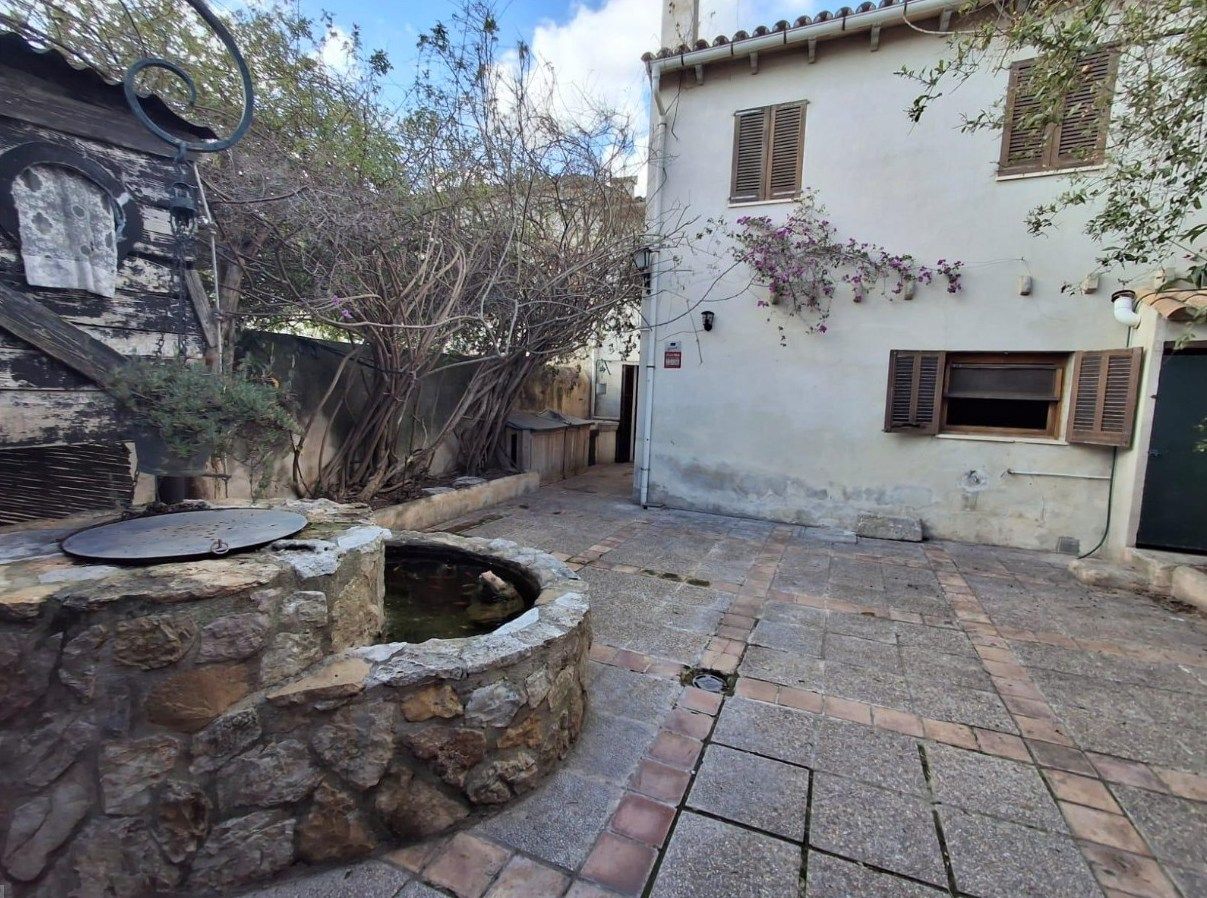 Single-family semi-detached for sale in Binissalem