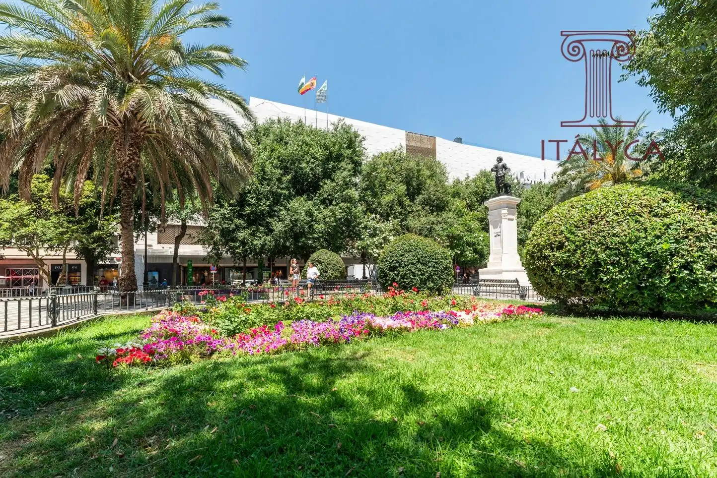 Vista exterior de Piso en venta en Sevilla con Terraza y Trastero
