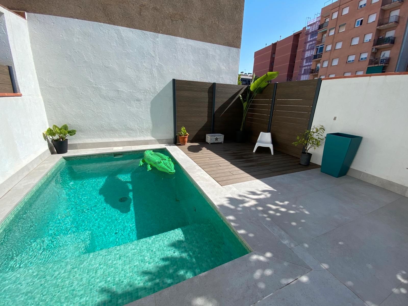 Piscina de Casa o xalet en venda en Sabadell amb Aire condicionat, Calefacció i Jardí privat