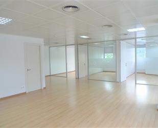 Office to rent in  Barcelona Capital  with Air Conditioner, Heating and Internet