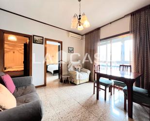 Living room of Flat for sale in  Barcelona Capital  with Balcony