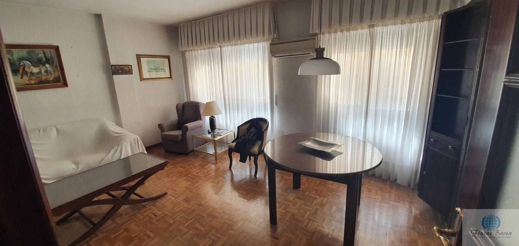 Sala d'estar de Pis en venda en Málaga Capital amb Aire condicionat i Parquet