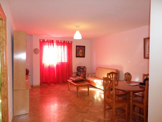 Dormitori de Apartament en venda en San Agustín del Guadalix amb Calefacció, Traster i Forn