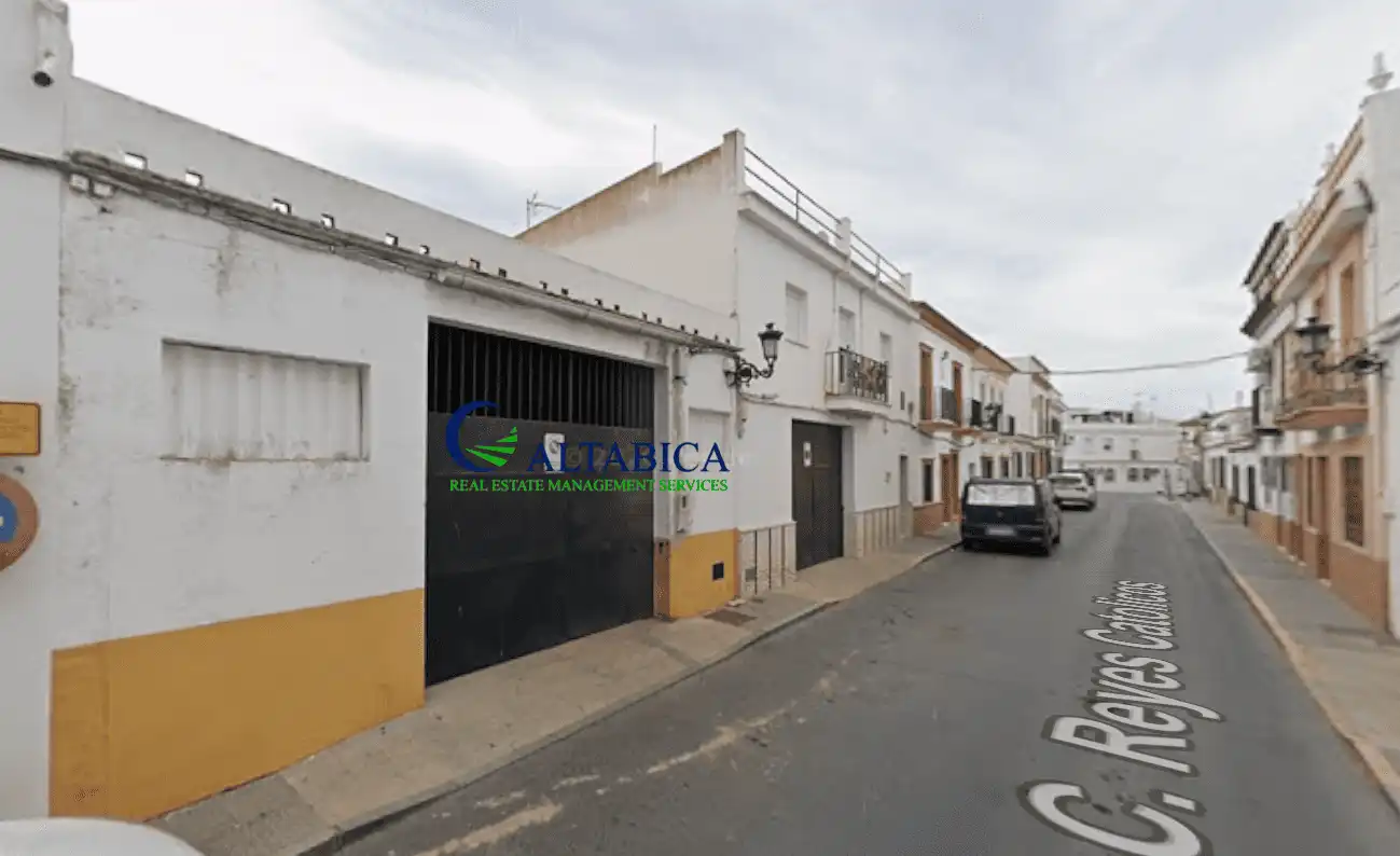 Flat for sale in Reyes Catolicos, imagen 3