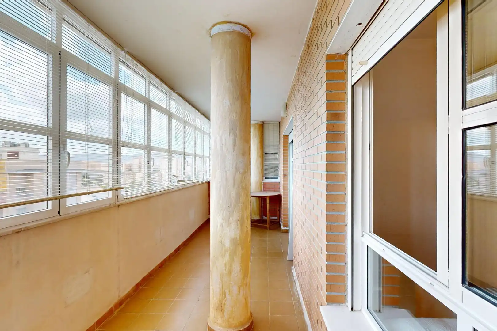 Piso en venta en ANGEL BRUNA, 1, Barrio de Peral - San Félix