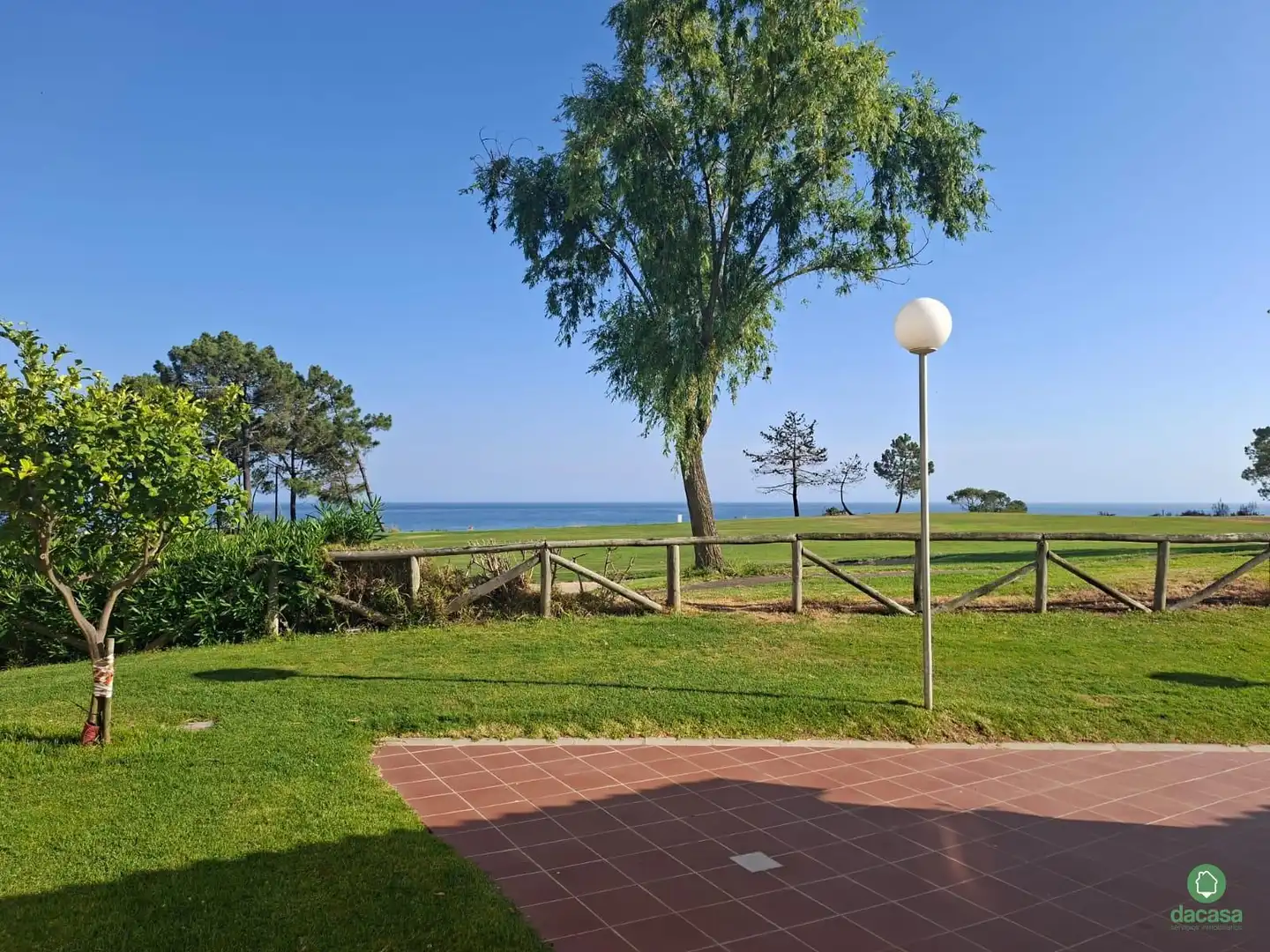 Jardín de Casa adosada de alquiler en Islantilla con Aire acondicionado, Piscina y Amueblado