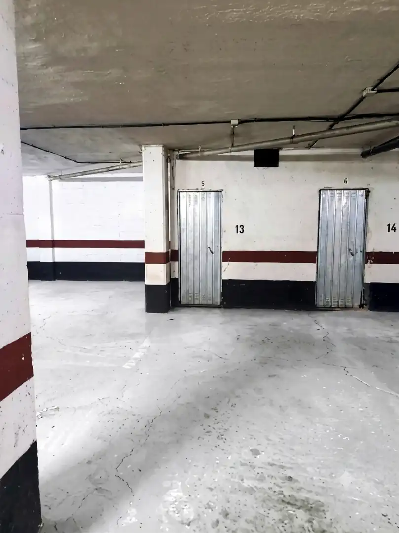 Parking de Piso en venta en Ciudad Real con Calefacción y Trastero