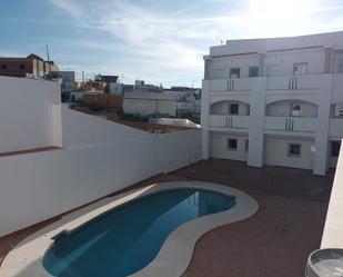 Swimming pool of Flat for sale in Gibraleón  with Balcony