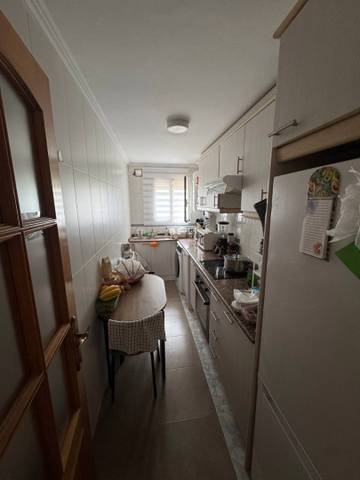 Piso en Venta en Calle Ademuz en Zona Cantereria
