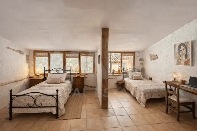 Country homes for sale in Mazaleón