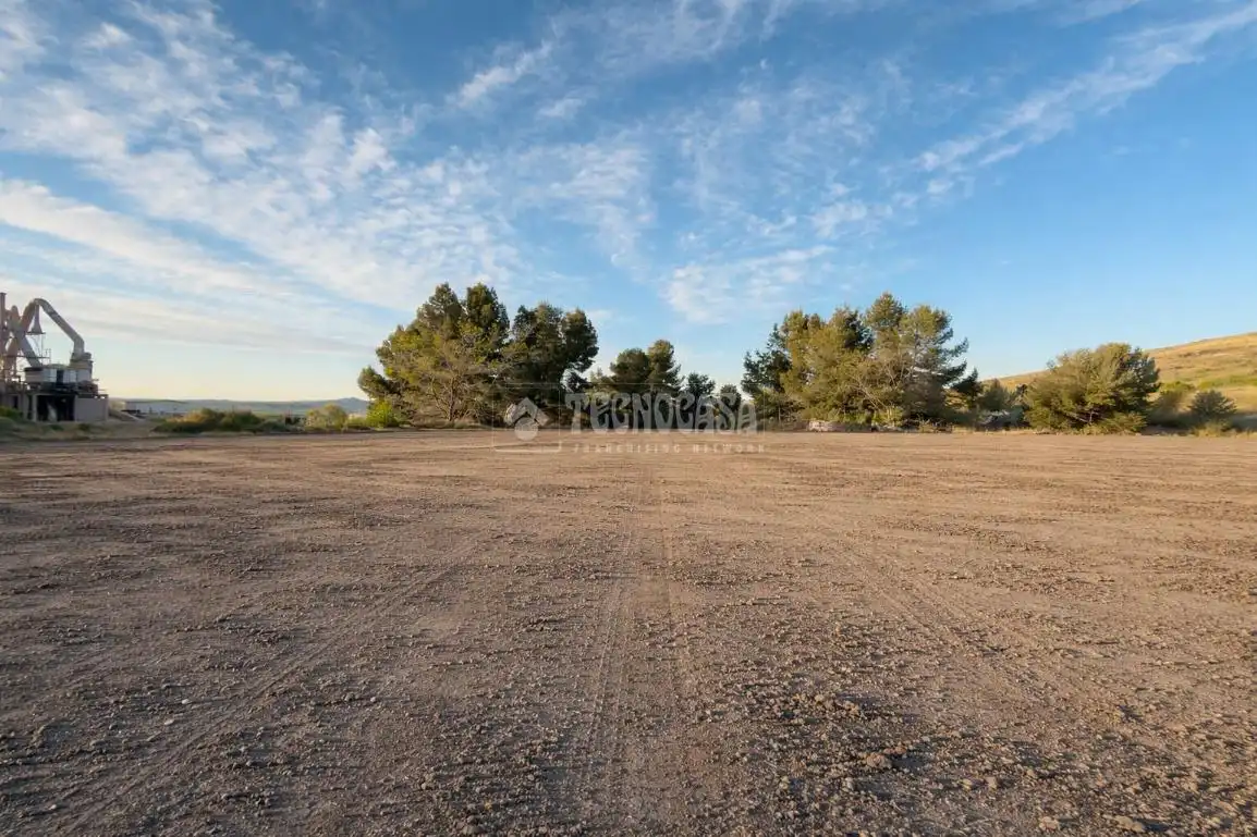 Terreno industrial en venta en Yepes