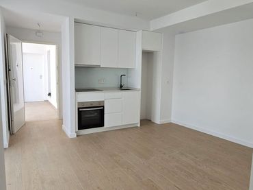 Apartament amb ascensor en venda a Skandia