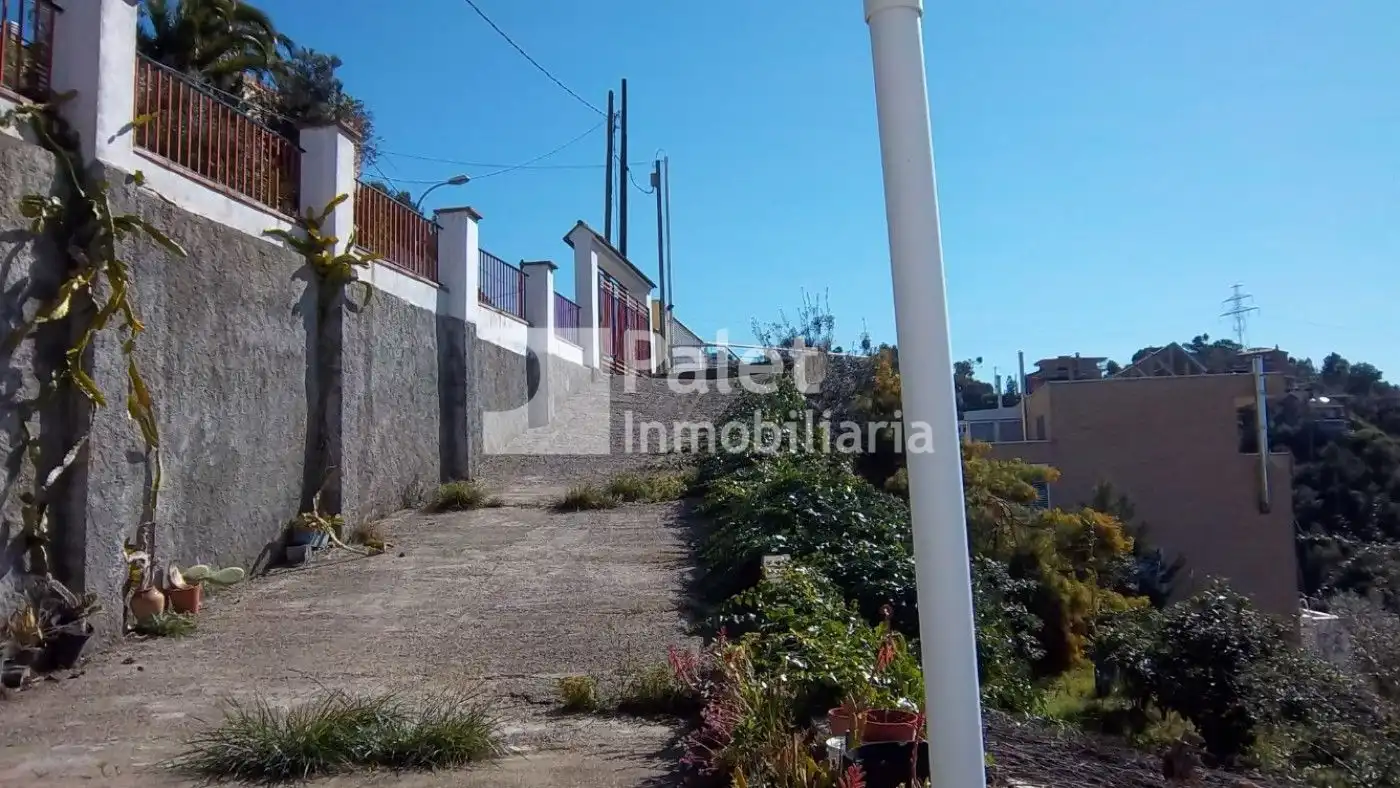 Terreny residencial en venda a Torrelles de Llobregat, imagen 3