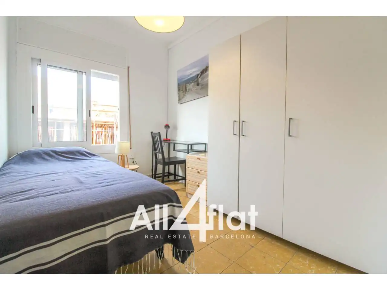 Schlafzimmer von Wohnung zur Miete in L'Hospitalet de Llobregat mit Klimaanlage, Heizung und Möbliert