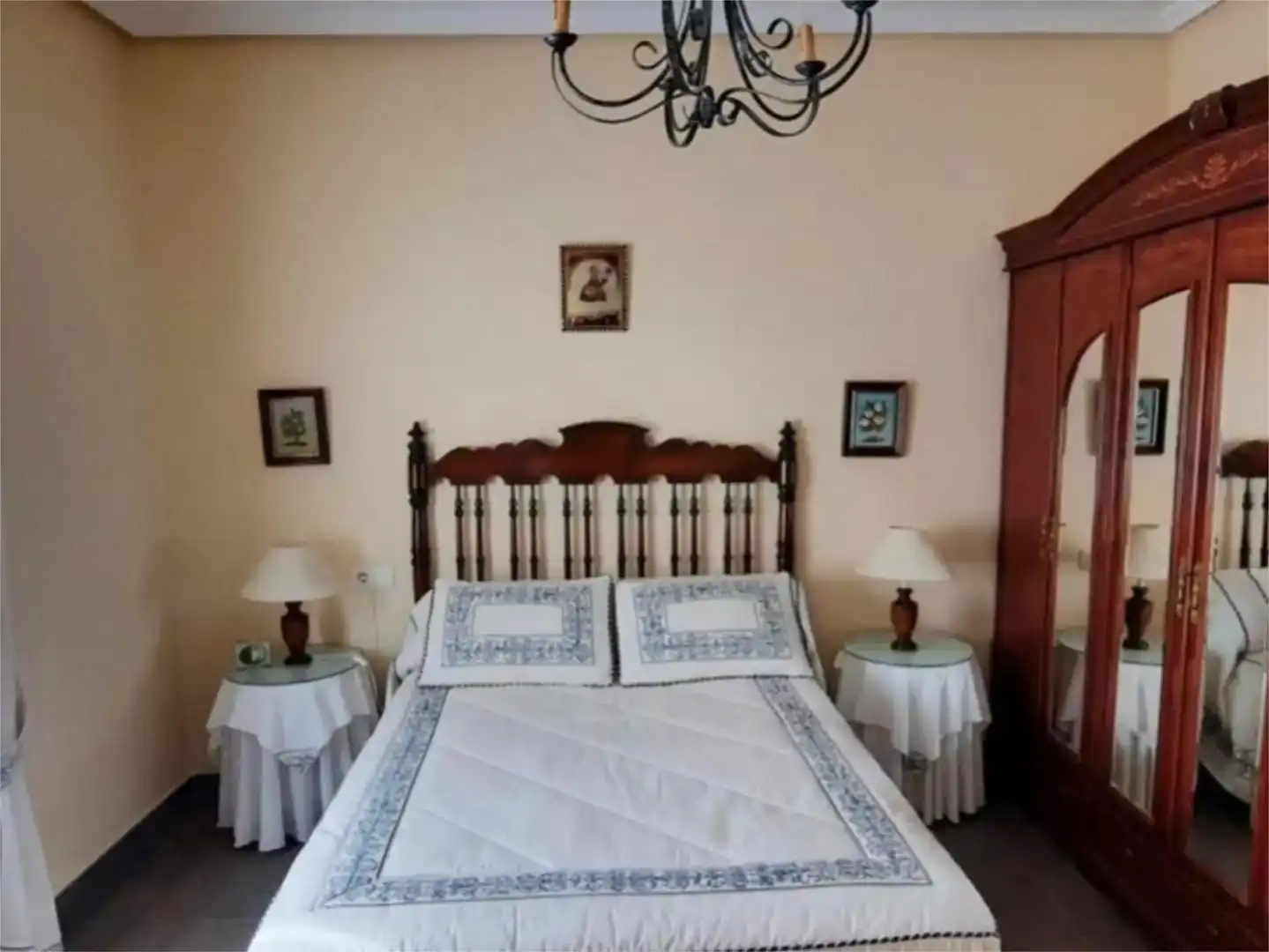 Habitación de Piso en venta en Montealegre del Castillo, Albacete