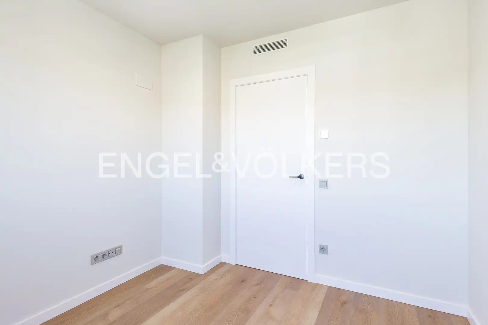 Penthouse with pool for sale in La Plana, imagen 38