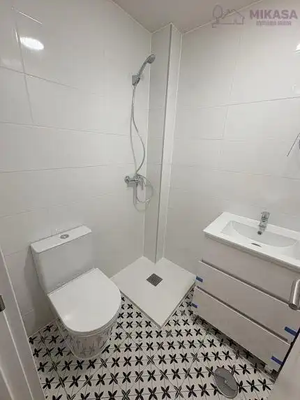 Baño de Piso en venta en Móstoles con Terraza