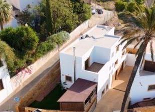 Vista exterior de Casa o xalet en venda en Níjar amb Aire condicionat i Terrassa