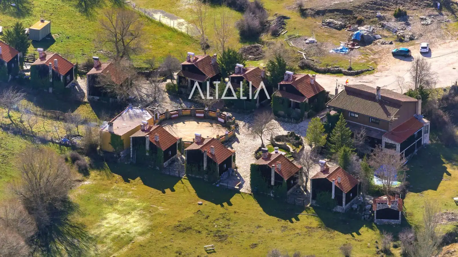 Buildings for sale in Las Majadas  