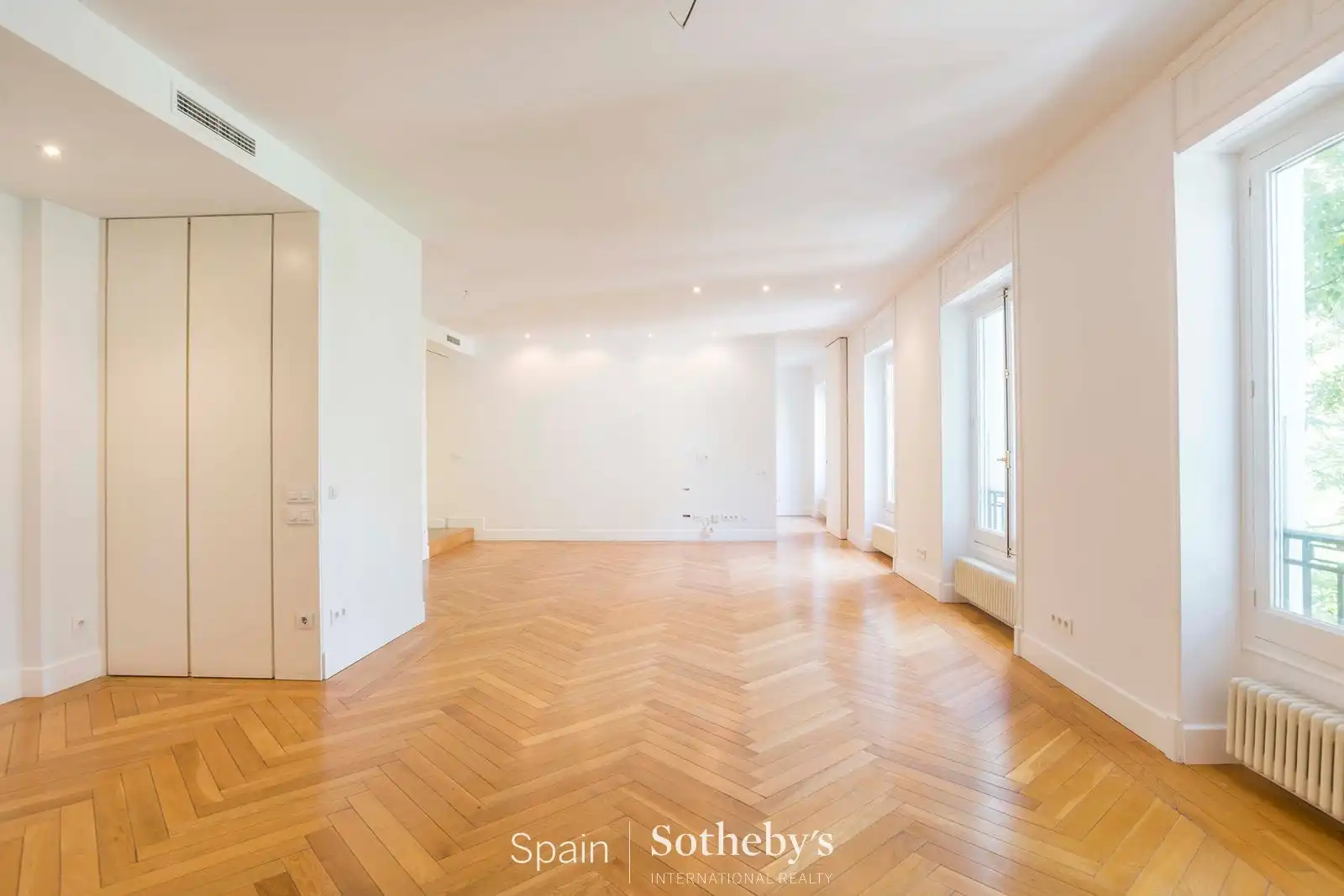 Wohnzimmer von Wohnungen zur Miete in Madrid mit Klimaanlage und Heizung
