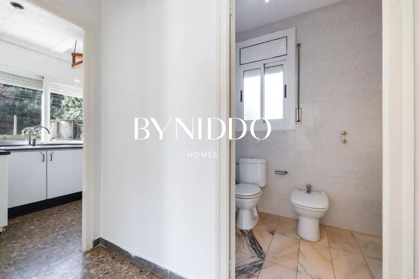 Bathroom of Houses for sale in Sant Cugat del Vallès  with Heating, Private garden and Terrace