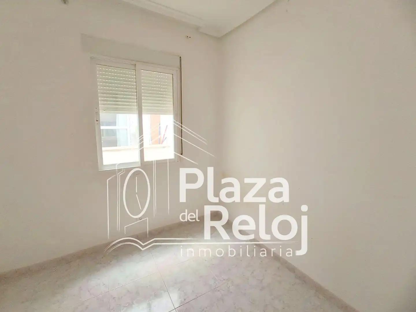 Dormitori de Casa adosada en venda en Navalcán amb Aire condicionat, Terrassa i Traster