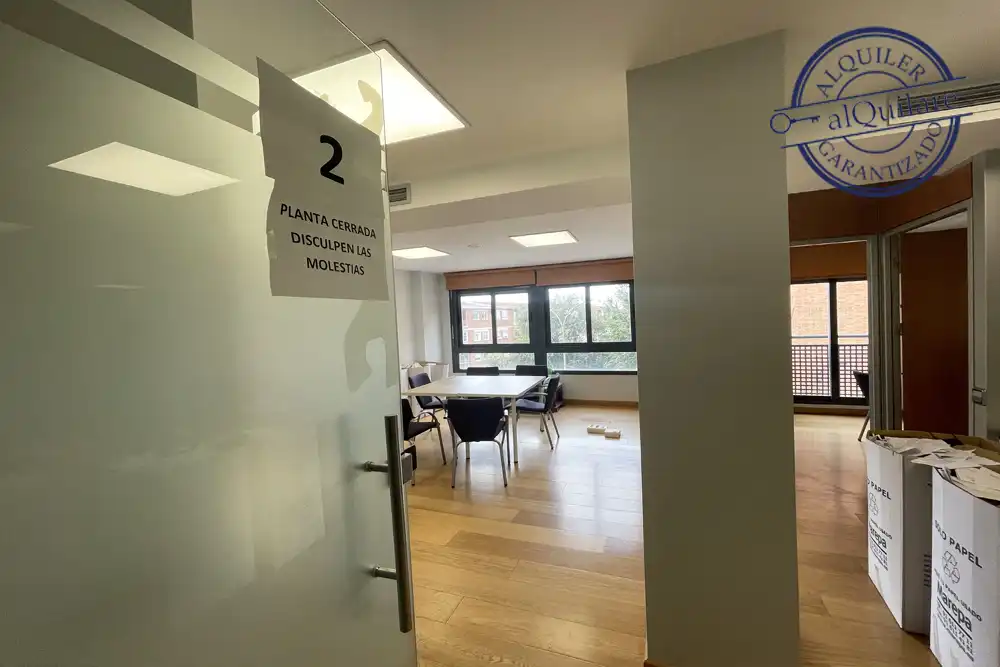 Büro zur Miete in Móstoles mit Möbliert