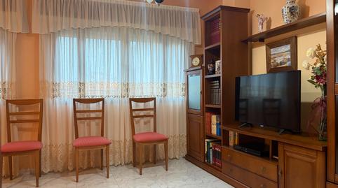 Foto 4 de Pis en venda a Plaza del Olivar, Miralvalle - Av. Virgen del Puerto - La Data, Cáceres