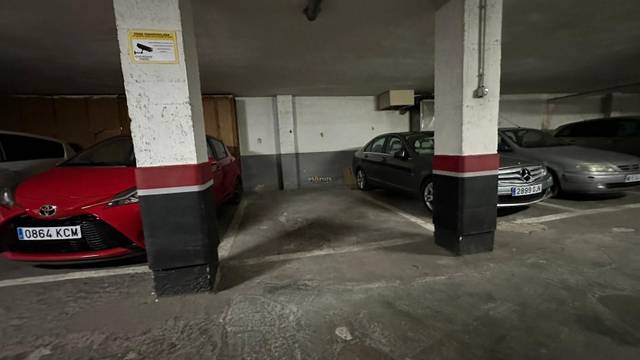 Garaje en Venta en Calle Alcalde Amancio Muñoz, 13 en Casco Antiguo