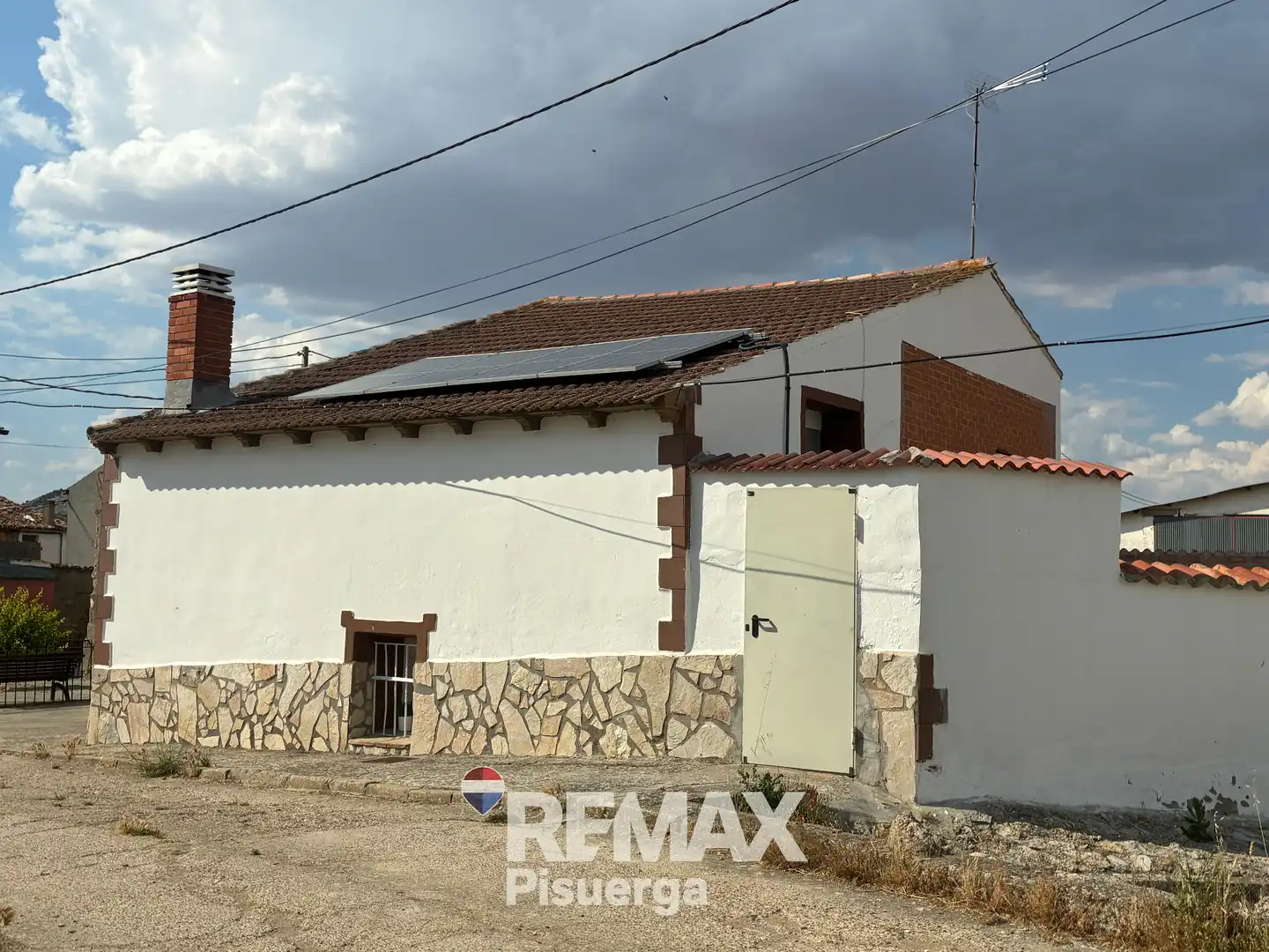 Vista exterior de Finca rústica en venta en Población de Cerrato con Terraza
