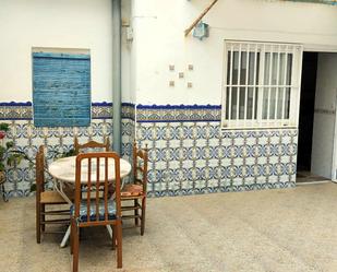 Vista exterior de Casa o xalet en venda en Benaguasil amb Aire condicionat, Calefacció i Jardí privat