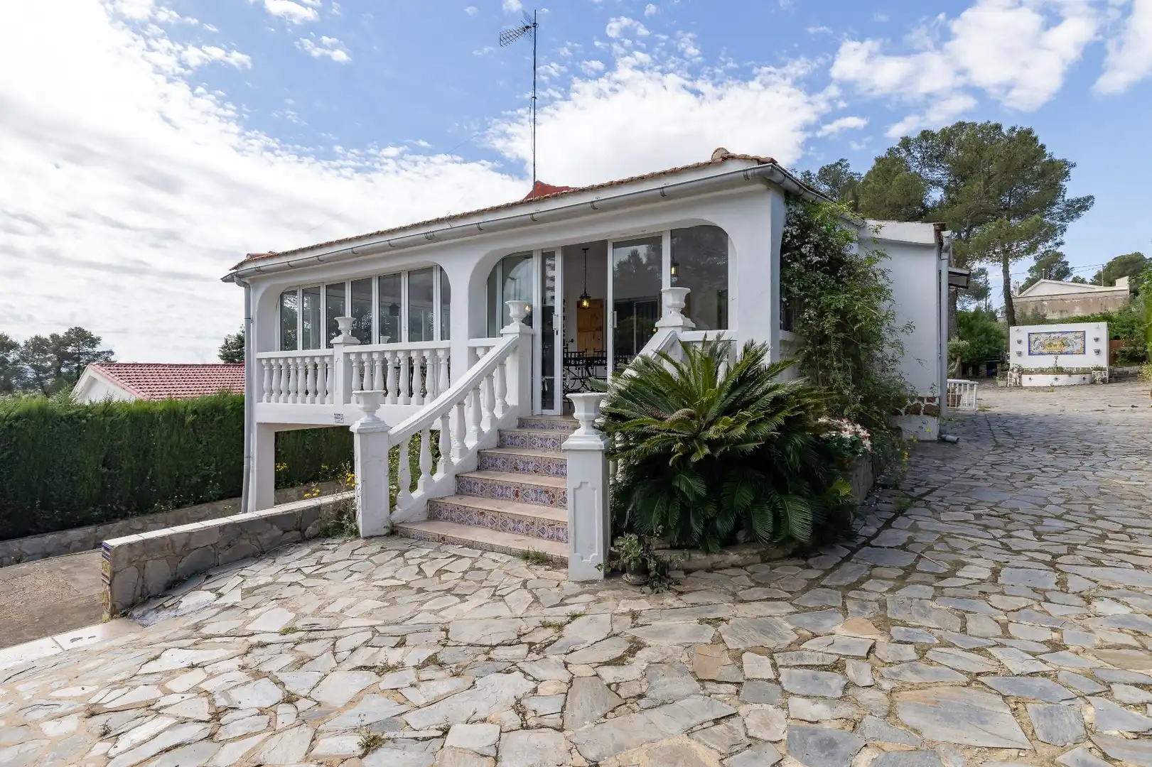 Exterior view of Houses for sale in Mogente / Moixent  with Private garden, Terrace and Storage room