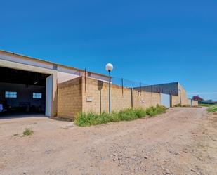 Vista exterior de Nau industrial en venda en Villafranca