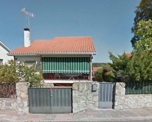 Vista exterior de Casa o xalet en venda en Colmenar del Arroyo